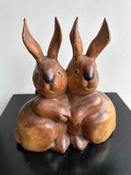 Aziatisch houtsnijwerk verliefde bunny’s beeld, Antiek en Kunst, Kunst | Beelden en Houtsnijwerken, Ophalen of Verzenden