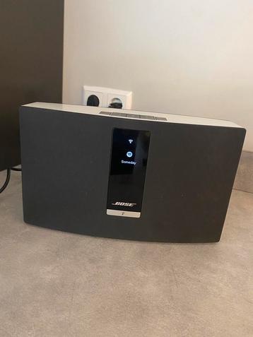 Bose Soundtouch 20 speaker in nette staat beschikbaar voor biedingen