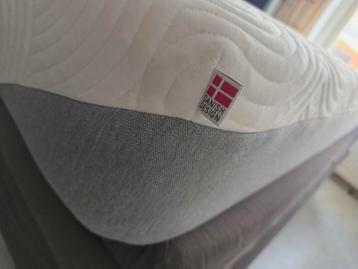 Danish Design ( tempur ) soft traagschuim matras 1.80-200 beschikbaar voor biedingen