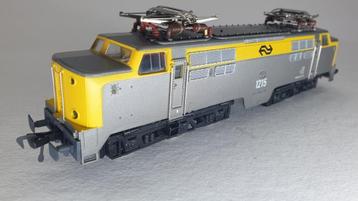 Verzamelaars model NS 1215 vitrine kwaliteit z.g.a.n. in OVP beschikbaar voor biedingen