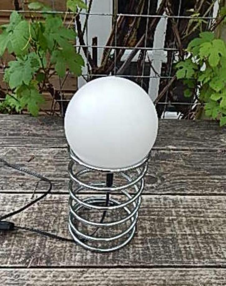 Leuke Spiraallamp ( vintage retro mid century Woja design ), Huis en Inrichting, Lampen | Tafellampen, Gebruikt, Minder dan 50 cm