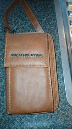 Michael Kors Schoudertasje Bruin, Ophalen of Verzenden, Zo goed als nieuw, Bruin, Schoudertasje