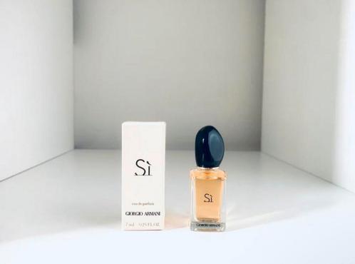 Giorgio Armani, Sì Miniatuur ☀️🌸☀️, Sieraden, Tassen en Uiterlijk, Uiterlijk | Parfum, Nieuw, Ophalen of Verzenden