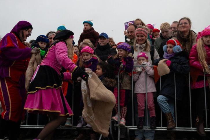 Wij komen bij jou op Huisbezoek, Diversen, Sinterklaas, Ophalen of Verzenden