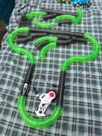 Exost Loop racebaan, incl. splitsing, autootje en oplader, Kinderen en Baby's, Speelgoed | Racebanen, Overige merken, Zelf te bouwen