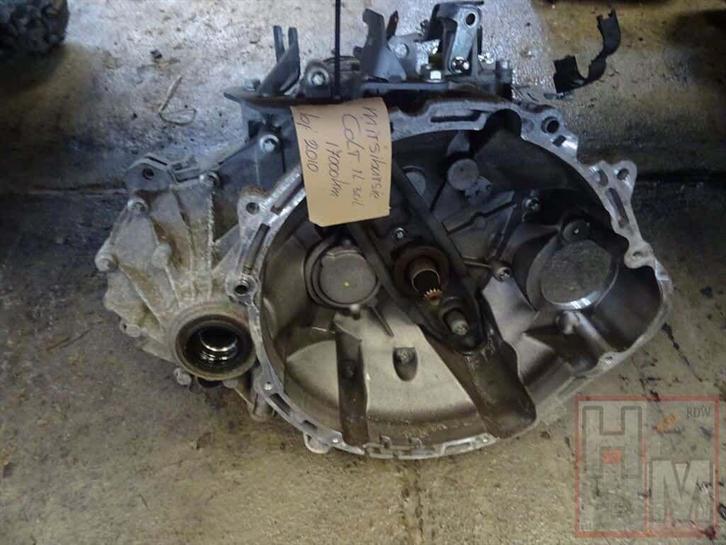 Mitsubishi Colt Versnellingsbak 1.1 12V 3 Cil 2010 17.000 KM, Auto-onderdelen, Transmissie en Toebehoren, Gebruikt, Ophalen of Verzenden