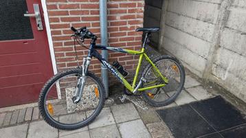 Mountainbike beschikbaar voor biedingen