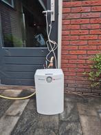Daalderop close-in  boiler 10 liter

2200 watt, Doe-het-zelf en Verbouw, Geisers en Boilers, Minder dan 20 liter, Ophalen, Gebruikt