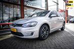 Volkswagen Golf 1.4 TSI GTE | 204pk Hybride | Panoramadak |, Auto's, Volkswagen, 8 kWh, Stof, Gebruikt, Euro 6