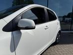 Kia Picanto 1.0 CVVT Design Edition - Navi - Leder - Camera, Voorwielaandrijving, Gebruikt, 4 stoelen, Wit