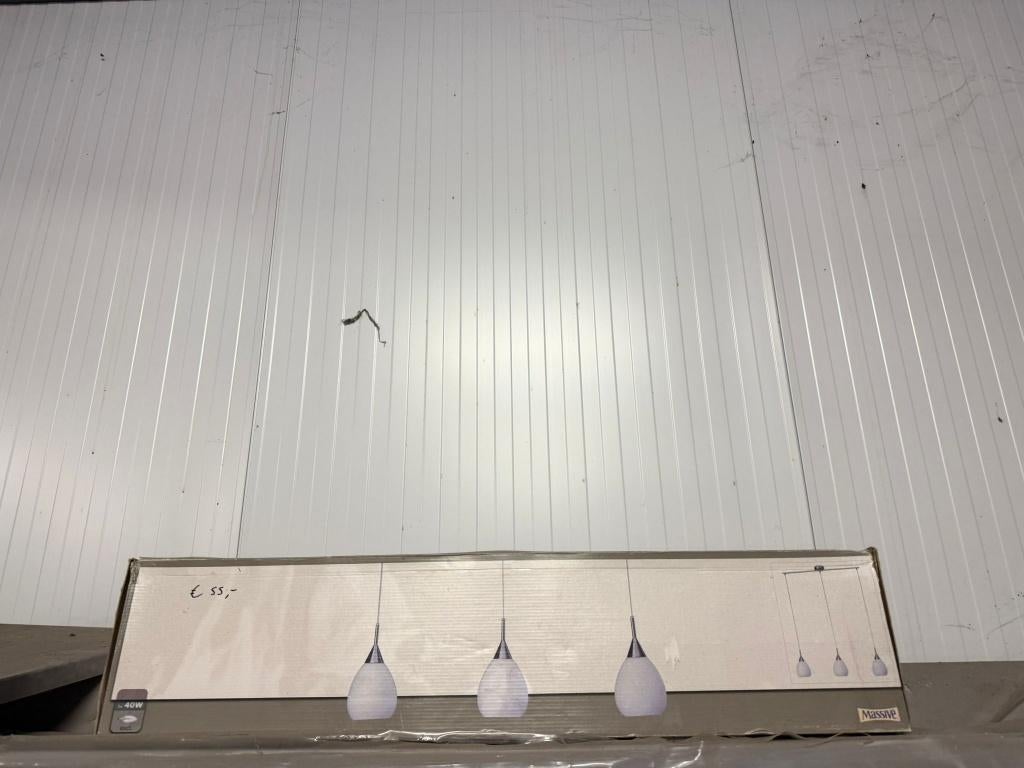 Hanglamp met 3 hangende lampen – voor woonkamer of eettafel, Huis en Inrichting, Lampen | Hanglampen, Ophalen, -, Zo goed als nieuw