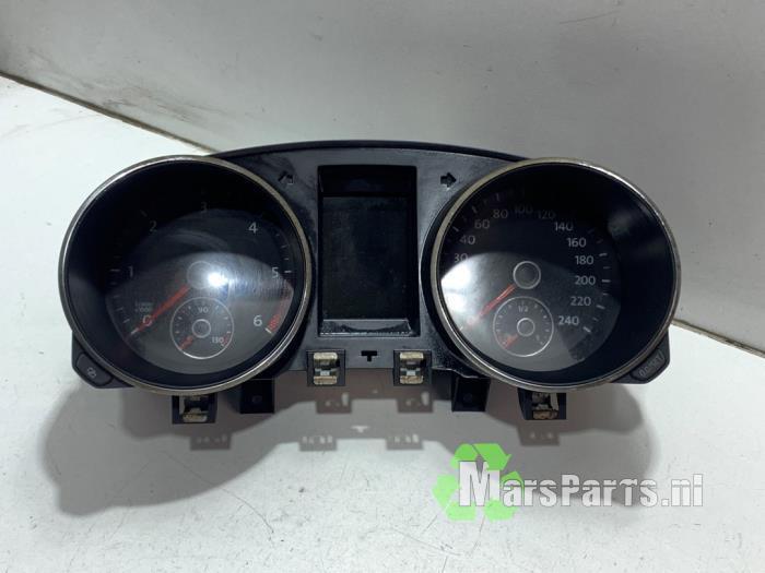 Kilometerteller KM van een Volkswagen Golf, Auto-onderdelen, Dashboard en Schakelaars, Volkswagen, Gebruikt, 6 maanden garantie