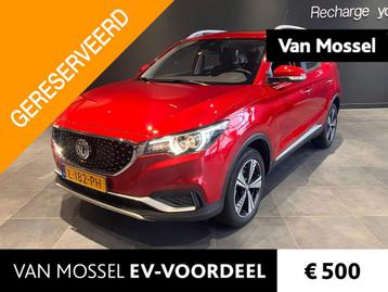 MG ZS EV Luxury 45 kWh | 1e-Eigenaar | Trekhaak | Navi | Led beschikbaar voor biedingen