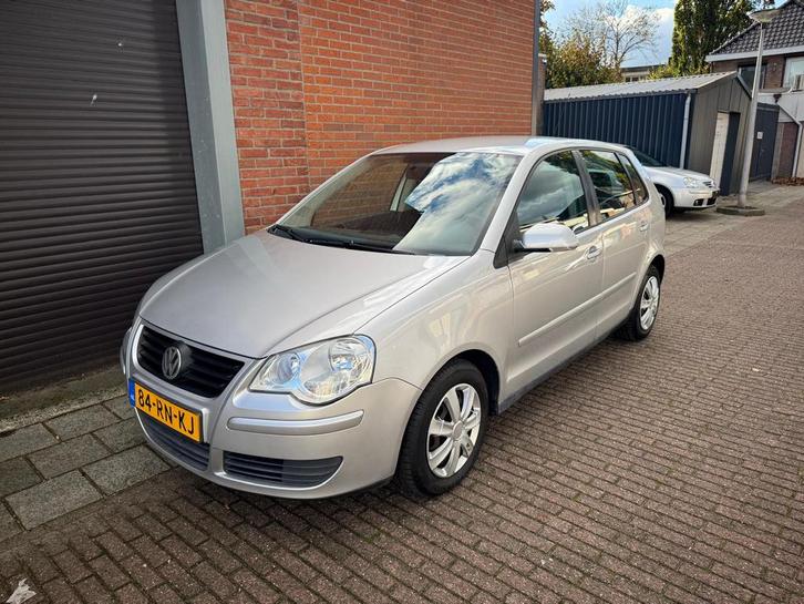 Volkswagen Polo 1.4 55KW 2005 Grijs Nieuwe APK + Beurt, Auto's, Volkswagen, Bedrijf, Benzine, C, Hatchback, Handgeschakeld, Origineel Nederlands