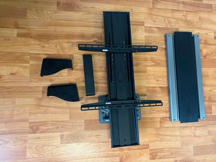 Vogels EFW 8325 LCD LED Plasma wandsteun Motion L, Audio, Tv en Foto, Televisiebeugels, Zo goed als nieuw, Ophalen of Verzenden