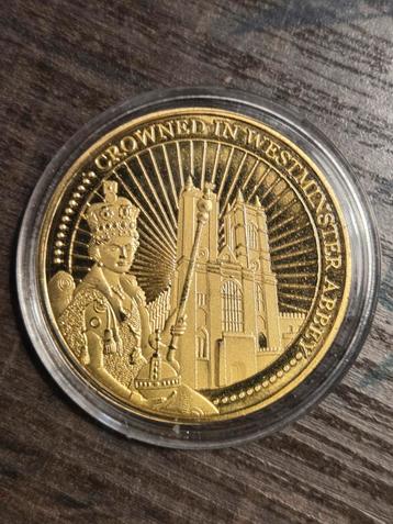 Goudkleurige Herdenkingsmunt Queen Elizabeth II beschikbaar voor biedingen