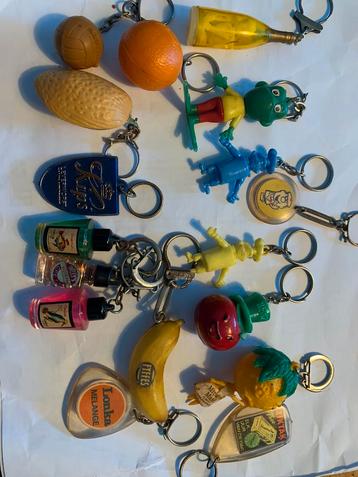 Set 10 3D figuren fruit flesjes parfun beschikbaar voor biedingen