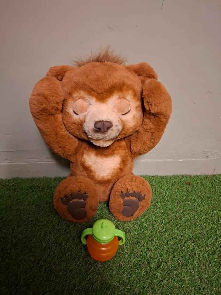 Cubby Interactieve Beer - Knuffelplezier!, Kinderen en Baby's, Speelgoed | Knuffels en Pluche, Zo goed als nieuw, Beer, Ophalen of Verzenden