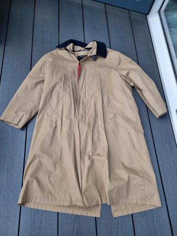 Trenchcoat Gant rough weather maat L beschikbaar voor biedingen