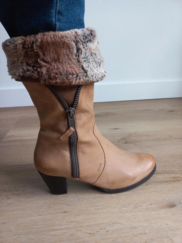 Bruine halfhoge laarzen, gevoerd, maat 41, Kleding | Dames, Schoenen, Zo goed als nieuw, Hoge laarzen, Bruin, Ophalen of Verzenden
