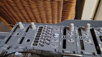 B737 max & ng plug&play radios opencockpits beschikbaar voor biedingen