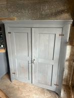 Antieke kast tweedeurs grijs, Ophalen of Verzenden
