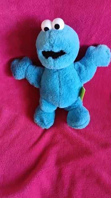 2x KOEKIEMONSTER UIT SESAMSTRAAT beschikbaar voor biedingen