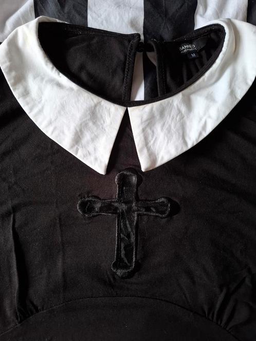 T shirt met kruizen van Banned maat M, Kleding | Dames, T-shirts, Zo goed als nieuw, Zwart, Korte mouw, Ophalen of Verzenden