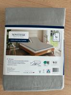 Nieuw Novitesse Splittopper Hoeslaken 160x200, Huis en Inrichting, Hoeslaken of Sloop, Ophalen of Verzenden, Grijs, Nieuw