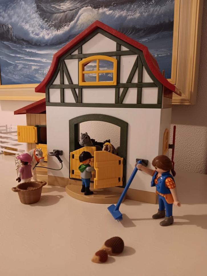 Playmobil pony stal!, Diversen, Sinterklaas, Gebruikt, Ophalen