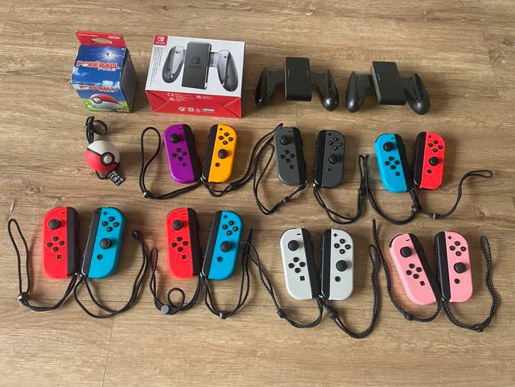 Orginele Nintendo Switch Joy-Cons en Grips... Meerdere Sets, Spelcomputers en Games, Spelcomputers | Nintendo Consoles | Accessoires