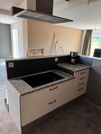 Keuken inclusief aparatuur, Siemens 5 pit inductie, Ophalen, Zo goed als nieuw