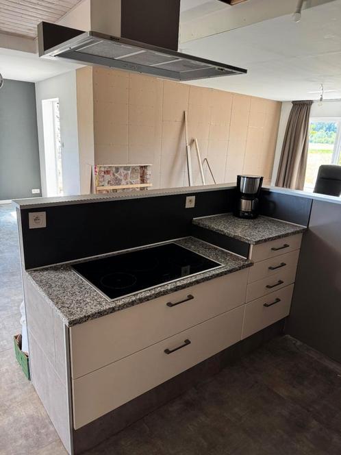 Keuken inclusief aparatuur, Siemens 5 pit inductie, Huis en Inrichting, Keuken | Complete keukens, Zo goed als nieuw, Ophalen