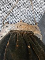 Vintage fluwelen tasje met metalen frame, Ophalen of Verzenden