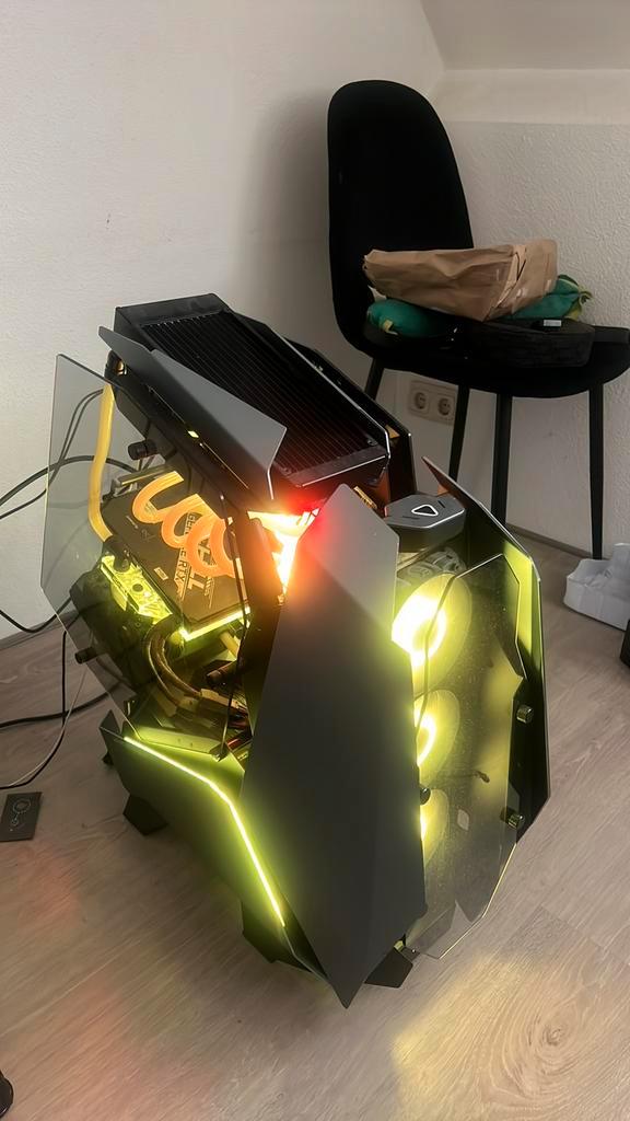 Game PC - Intel Core i9-13900K - 4TB NVMe - RTX 4090, Computers en Software, Desktop Pc's, Zo goed als nieuw, 4 Ghz of meer, SSD