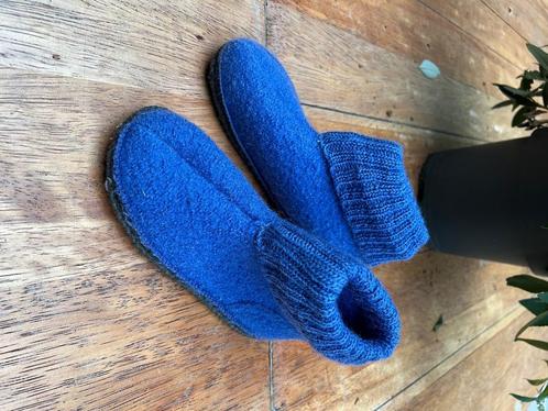 Bergstein sloffen maat 30 euro 15 zgan, Kinderen en Baby's, Kinderkleding | Schoenen en Sokken, Zo goed als nieuw, Schoenen, Jongen of Meisje