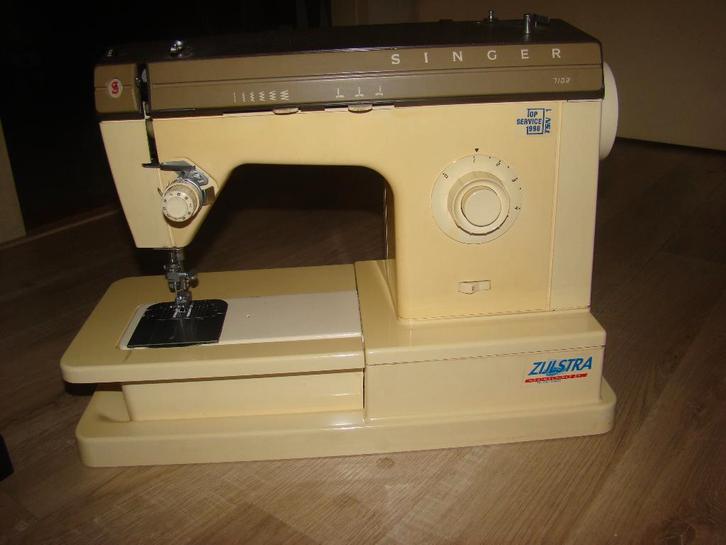 SINGER 7102 Gebruikt Verzenden UPS: € 4,20, Hobby en Vrije tijd, Naaimachines en Toebehoren, Gebruikt, Naaimachine, Singer, Ophalen of Verzenden