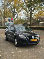 Volkswagen Tiguan 1.4 TSI 110KW 2010 NAP Goed Onderhouden, Auto's, Voorwielaandrijving, 1800 kg, 4 cilinders, Zwart