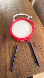 Speelgoed trommel met stokjes., Kinderen en Baby's, Speelgoed | Educatief en Creatief, Ophalen of Verzenden, Zo goed als nieuw