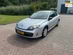 Renault Laguna 2.0 Dynamique/AIRCO/CRUISE/NAVI/PARKEERSENS A, Auto's, Renault, Voorwielaandrijving, Stof, Gebruikt, Origineel Nederlands