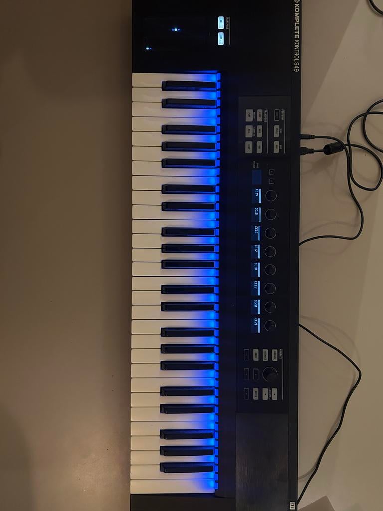 Native Instruments Komplete Kontrol S49 MIDI Keyboard, Muziek en Instrumenten, Keyboards, Zo goed als nieuw, 49 toetsen, Overige merken