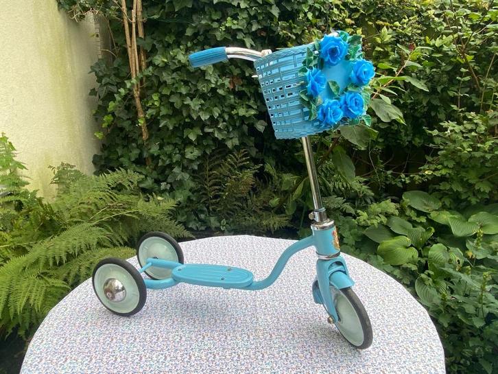 Vintage kinderstep Red Flower Kleuterstepje Sixties jaren 60, Fietsen en Brommers, Steps, Gebruikt, Gewone step, Ophalen