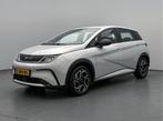 BYD Dolphin Comfort 60 kWh | 60,4 kWh | 360 camera | Adaptiv, Auto's, BYD, Gebruikt, Bluetooth, Wit, Origineel Nederlands