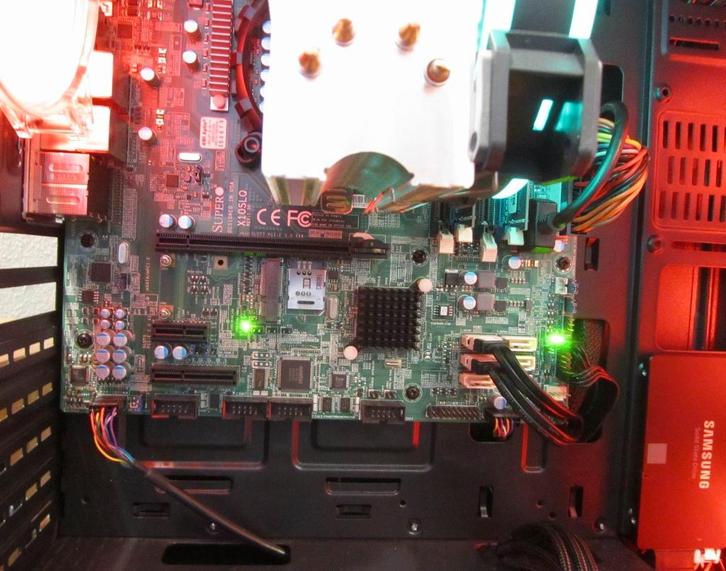 Super x10slq socket 1150 mobo uit Game Pc, Computers en Software, Moederborden, Refurbished, DDR3, Ophalen