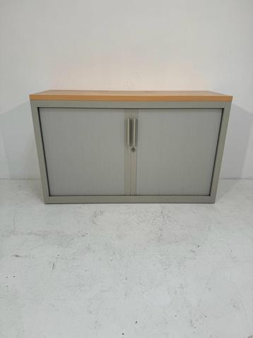 Partij Steelcase roldeurkasten gebr 120x43x73cm €125,- ex beschikbaar voor biedingen