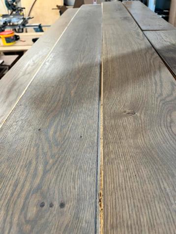 Nette eiken multiplank vloer +/-32,5m2 18cmbreed 4mm toplaag beschikbaar voor biedingen