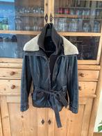 Bruine leren winterjas met bontkraag, Kleding | Dames, Jassen | Winter, Ophalen, Bruin, Arma bijenkorf, Maat 42/44 (L)