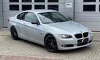 BMW 3-Serie 2.0 320i E92 Coupe 2007 Grijs | Youngtimer, Auto's, Achterwielaandrijving, 4 cilinders, 4 stoelen, Bruin