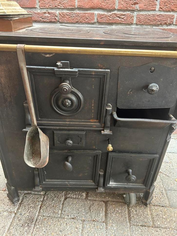 Antiek Frans Fornuis - Prachtig Decoratief Stuk, Antiek en Kunst, Antiek | Keramiek en Aardewerk, Ophalen