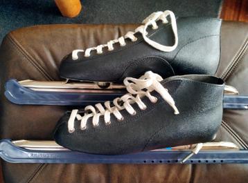 Zandstra Noren - maat 42 beschikbaar voor biedingen